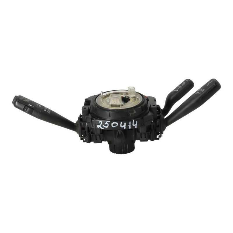 Interrupteur commande de frein a main Audi A4 B8 Avant (8K5) 2.0 tfsi (2008-2013)