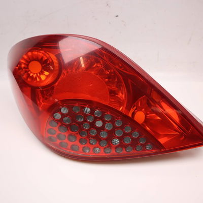 Feu arrière gauche Peugeot 207-207 (WA_, WC_) 1.6 hdi (2006-2013) 5 portes