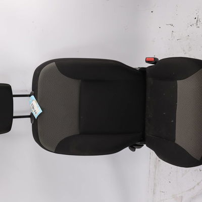 Siège avant droit Renault KANGOO Express (FW0-1_) 1.5 dci 95 (fw16) (2019)