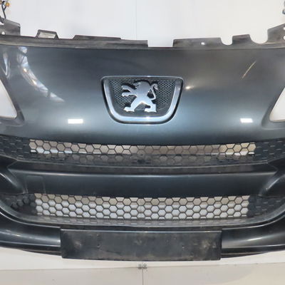 Pare-choc avant Peugeot 1007 (KM_) 1.4 hdi (2005)