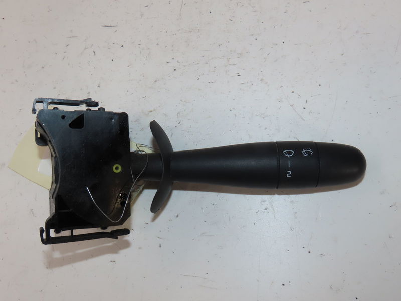 Commande essuie glace Renault TRAFIC II Camionnette (FL) 1.9 dci 100 (fl0c) (2001-2006)