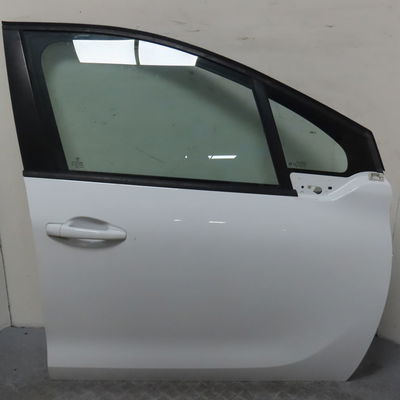 Porte avant droite Peugeot 208 I (CA_, CC_) 1.4 hdi (2012) 3 portes