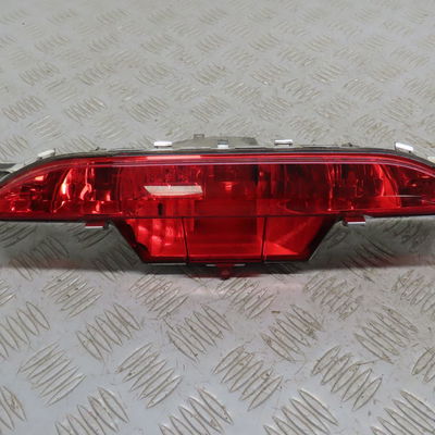 Feu brouillard central arrière Peugeot 208 I (CA_, CC_) 1.2 vti 68 - puretech 68 (2016) 5 portes