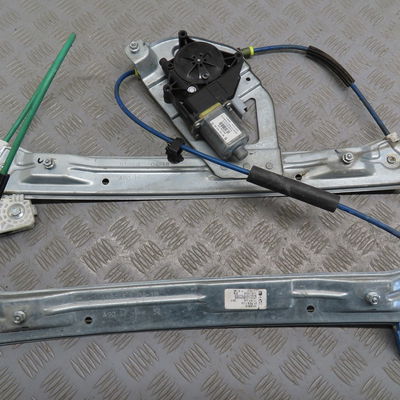 Mecanisme  moteur lève-glace avant droit Peugeot 208 I (CA_, CC_) 1.2 vti 68 - puretech 68 (2016) 5 portes