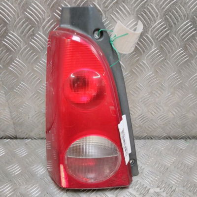 Feu arrière gauche Opel AGILA (A) (H00) 1.2 16v twinport (f68) (2004-2007)