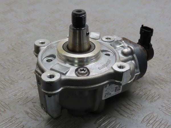 Pompe injection diesel Peugeot 208 II (UB_, UP_, UW_, UJ_) 1.5 bluehdi 100 (2019)