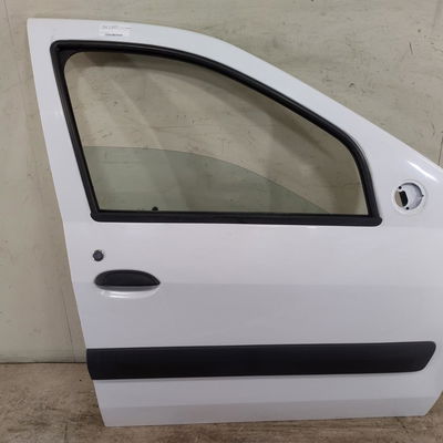 Porte avant droite Dacia LOGAN Pick-up (US_) 1.5 dci (us0k) (2008)