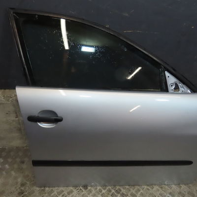 Porte avant droite Seat CORDOBA (6L2) 1.4 tdi (2002-2005)