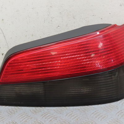Feu arrière droit Peugeot 306 3-5 portes (7A, 7C, N3, N5) 1.8 16v (1997-2001)