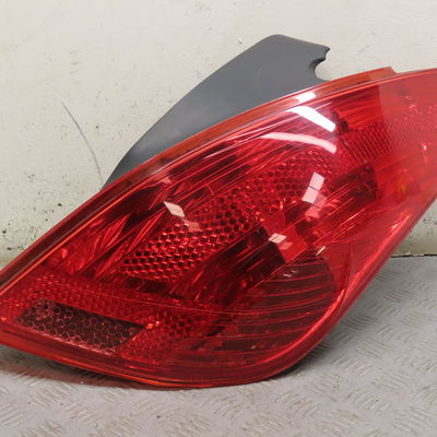 Feu arrière droit Peugeot 308 I (4A_, 4C_) 1.6 hdi (2007-2014) 5 portes