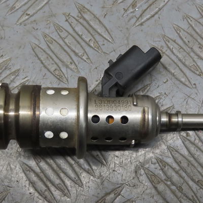 Injecteur ad blue Peugeot 308 II (LB_, LP_, LW_, LH_, L3_) 1.5 bluehdi 130 (2017-2021)