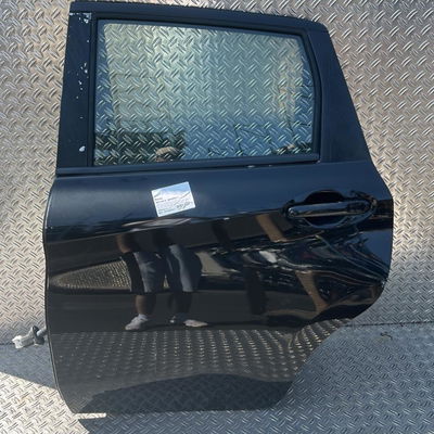 Porte arrière gauche Nissan NOTE (E12) 1.5 dci (2013)