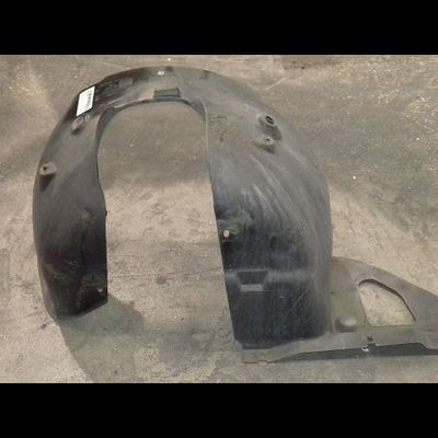 Pare-boue avant gauche Peugeot 208 I (CA_, CC_) 1.0 (2012)