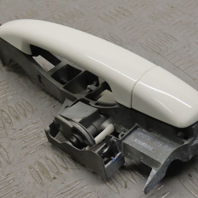 Poignee ext porte avd Peugeot 5008 (0U_, 0E_) 1.6 hdi (2010-2017)