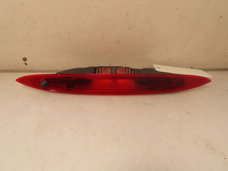 Feux stop supplementaire Renault MODUS - GRAND MODUS (F-JP0_) 1.5 dci (fp0d, jp0d) (2004)