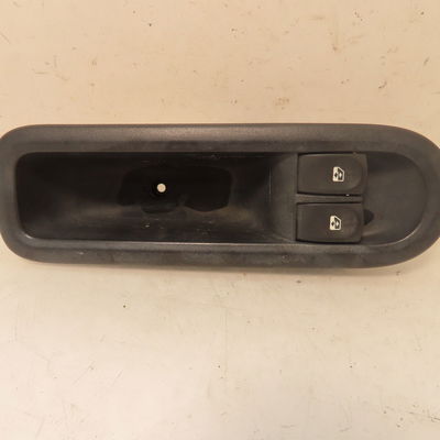 Commande lève-glace porte avant gauche Renault TWINGO II (CN0_) 1.2 16v (cn04, cn0a, cn0b) (2007-2014) 3 portes