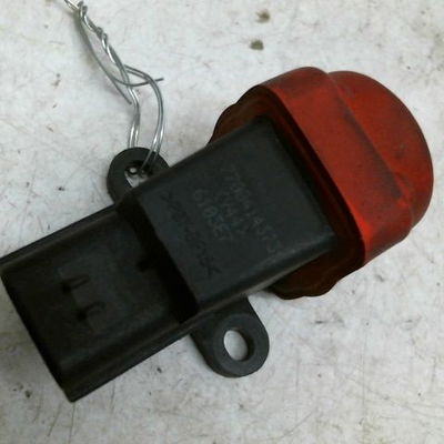 Interrrupteur a inertie coupure moteur Renault MEGANE Scenic (JA0-1_) 1.9 dti (ja0n) (1997-1999)