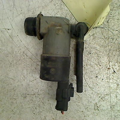 Pompe lave-glace avant Nissan QASHQAI - QASHQAI 2 I (J10, NJ10, JJ10E) 1.5 dci (2010-2013) 5 portes