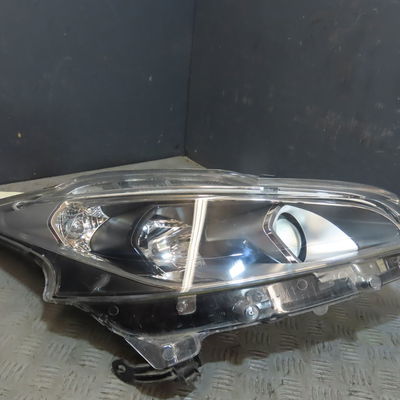 Phare droit Peugeot 208 I (CA_, CC_) 1.5 bluehdi 100 (2018)