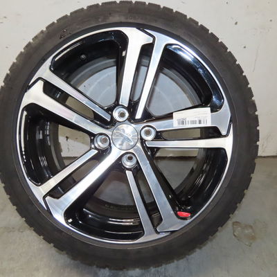 Jante aluminium Peugeot 208 I (CA_, CC_) 1.2 thp 110 (2013)