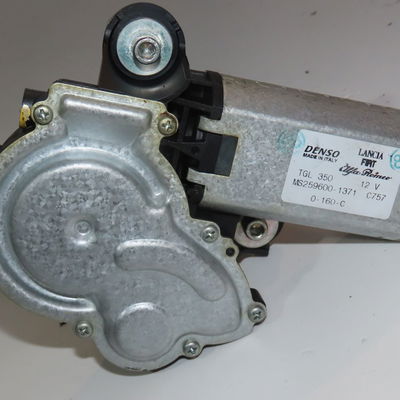 Moteur essuie-glace arrière Ford KA (RU8) 1.2 (2008-2016) 3 portes