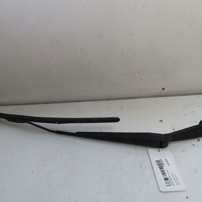 Bras essuie-glace avant gauche Suzuki SX4 S-CROSS (JY) 1.0 (akk 310) (2016)