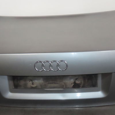 Coffre arrière Audi A4 B6 (8E2) 1.9 tdi (2000-2004)