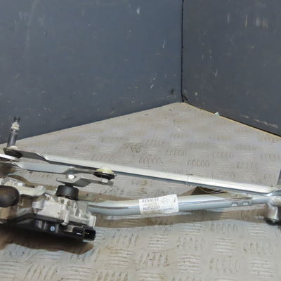 Moteur essuie-glace avant Renault CAPTUR I (J5_, H5_) 1.5 dci 110 (2015) 5 portes