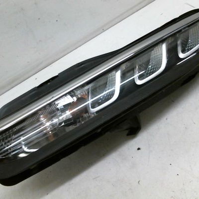 Clignotant gauche Citroën C3 III (SX) 1.2 thp 110 (2016)