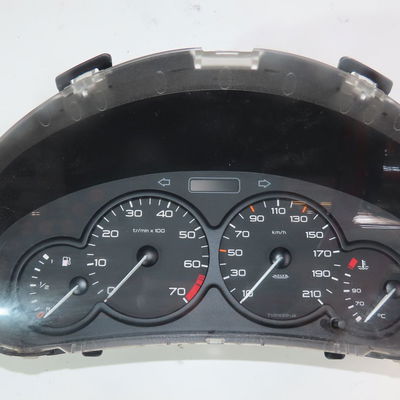 Bloc compteurs Peugeot 206 3-5 portes (2A-C) 1.4 i (1998-2012) 3 portes