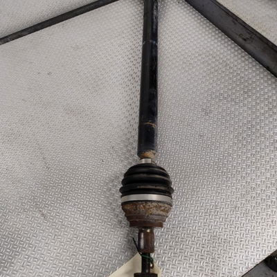 Transmission avant droite Volkswagen GOLF VI (5K1) 1.6 tdi (2009-2012) 5 portes