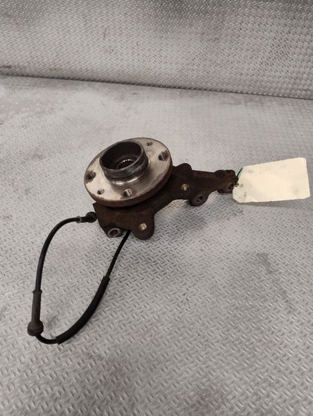 Pivot avd Renault TWINGO II (CN0_) 1.5 dci (cn0e) (2007-2014) 3 portes