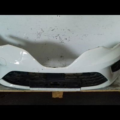 Pare-choc avant Renault CLIO V (B7_) 1.5 blue dci 85 (b7ag) (2019) 5 portes