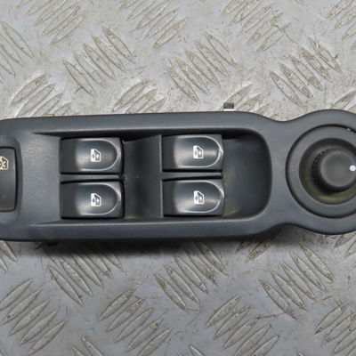 Commande lève-glace porte avant gauche Renault MODUS - GRAND MODUS (F-JP0_) 1.5 dci (jp0g, jp0h) (2005) 5 portes
