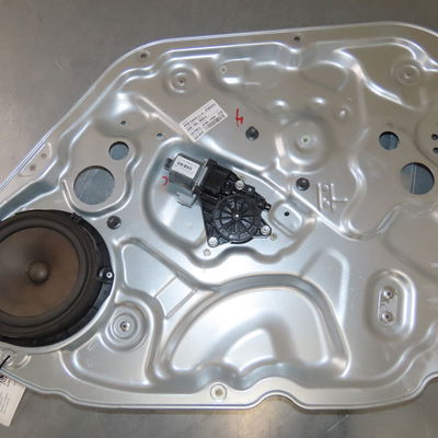 Mecanisme  moteur lève-glace avant droit Kia VENGA (YN) 1.4 crdi 90 (2010)
