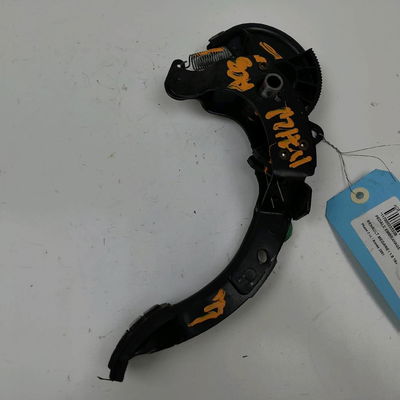 Pedale embrayage Renault MEGANE I (BA0-1_) 1.6 16v (ba04, ba0b, ba11, ba1j, ba16, ba19, ba1k, ba1v,... (1999-2002)