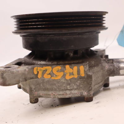 Pompe a eau Toyota HILUX VIII Pick-up (_N1_) 2.4 d 4wd (gun125_) (2015)