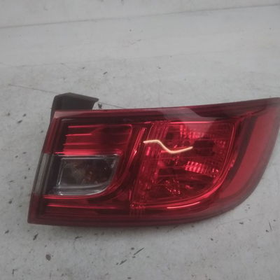 Feu arrière droit RENAULT CLIO