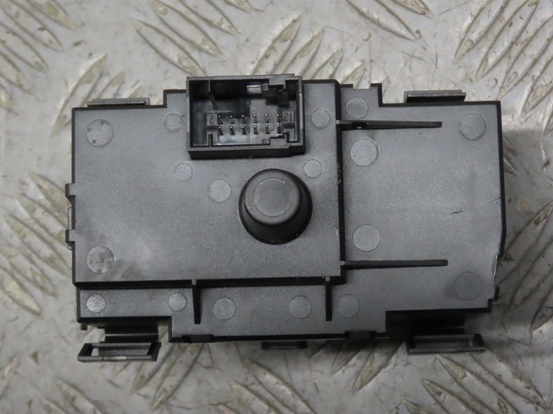 Commande eclairage Bmw 1 (E87) 118 d (2004-2007)