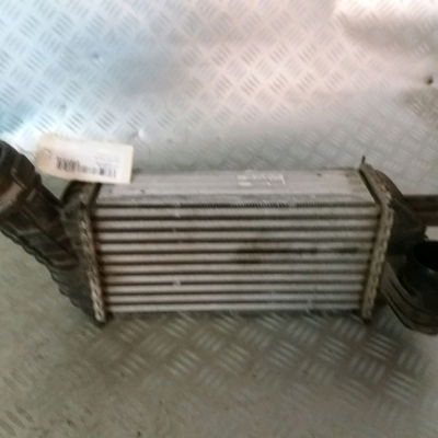 Echangeur air Peugeot 5008 (0U_, 0E_) 2.0 hdi 150 - bluehdi 150 (2009-2017) 5 portes