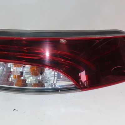 Feu arrière droit Renault MEGANE CC (EZ0-1_) 1.5 dci (ez09, ez1g, ez0d, ez14) (2010)