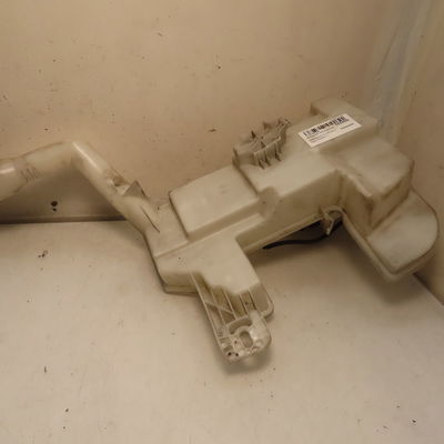 Reservoir lave-glace avant Citroën C5 III Break (RW_) 2.0 hdi 140 (2009) 5 portes