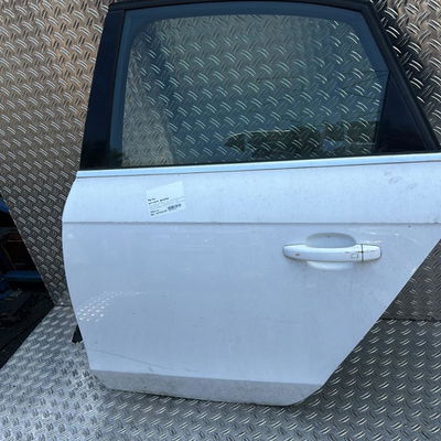 Porte arrière gauche Audi A4 B8 (8K2) 3.2 fsi quattro (2007-2012)