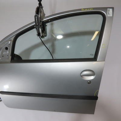 Porte avant gauche Peugeot 107 (PM_, PN_) 1.0 (2005-2014) 3 portes