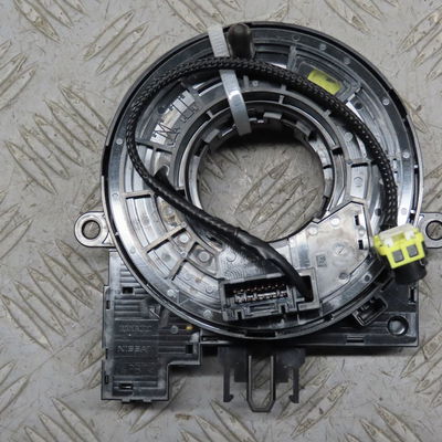 Contacteur annulaire airbag Dacia DUSTER (HM_) 1.5 dci 115 4x4 (hmad) (2017)