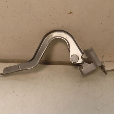 Compas g capot Toyota YARIS (_P13_) 1.5 hybrid (nhp130_) (2012)