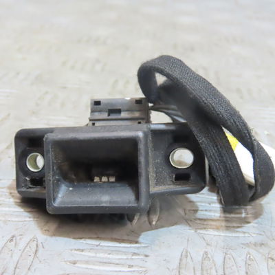 Serrure hayon Renault CLIO II (BB_, CB_) 1.2 16v (bb05, bb0w, bb11, bb27, bb2t, bb2u, bb2v, cb05,... (2001-2016) 3 portes