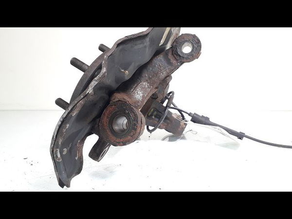 Fusee avd Toyota COROLLA Verso (ZER_, ZZE12_, R1_) 1.6 (znr10_) (2004-2009)