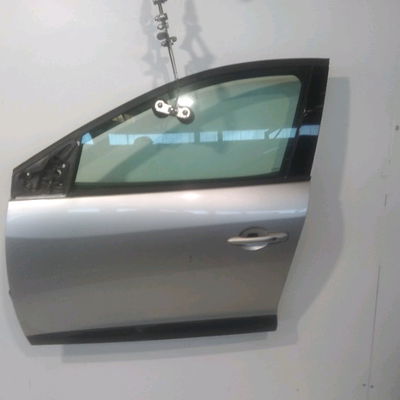 Porte avant gauche Renault MEGANE III Grandtour (KZ0-1) 1.5 dci (kz09, kz0d, kz1g, kz29, kz14, kz1w, kz10, kz1f,... (2009) 5 portes
