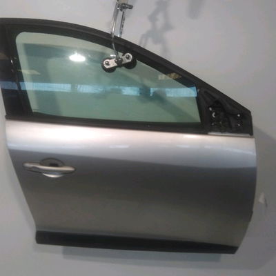 Porte avant droite Renault MEGANE III Grandtour (KZ0-1) 1.5 dci (kz09, kz0d, kz1g, kz29, kz14, kz1w, kz10, kz1f,... (2009) 5 portes